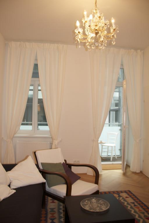 Premarental Viena Quarto foto